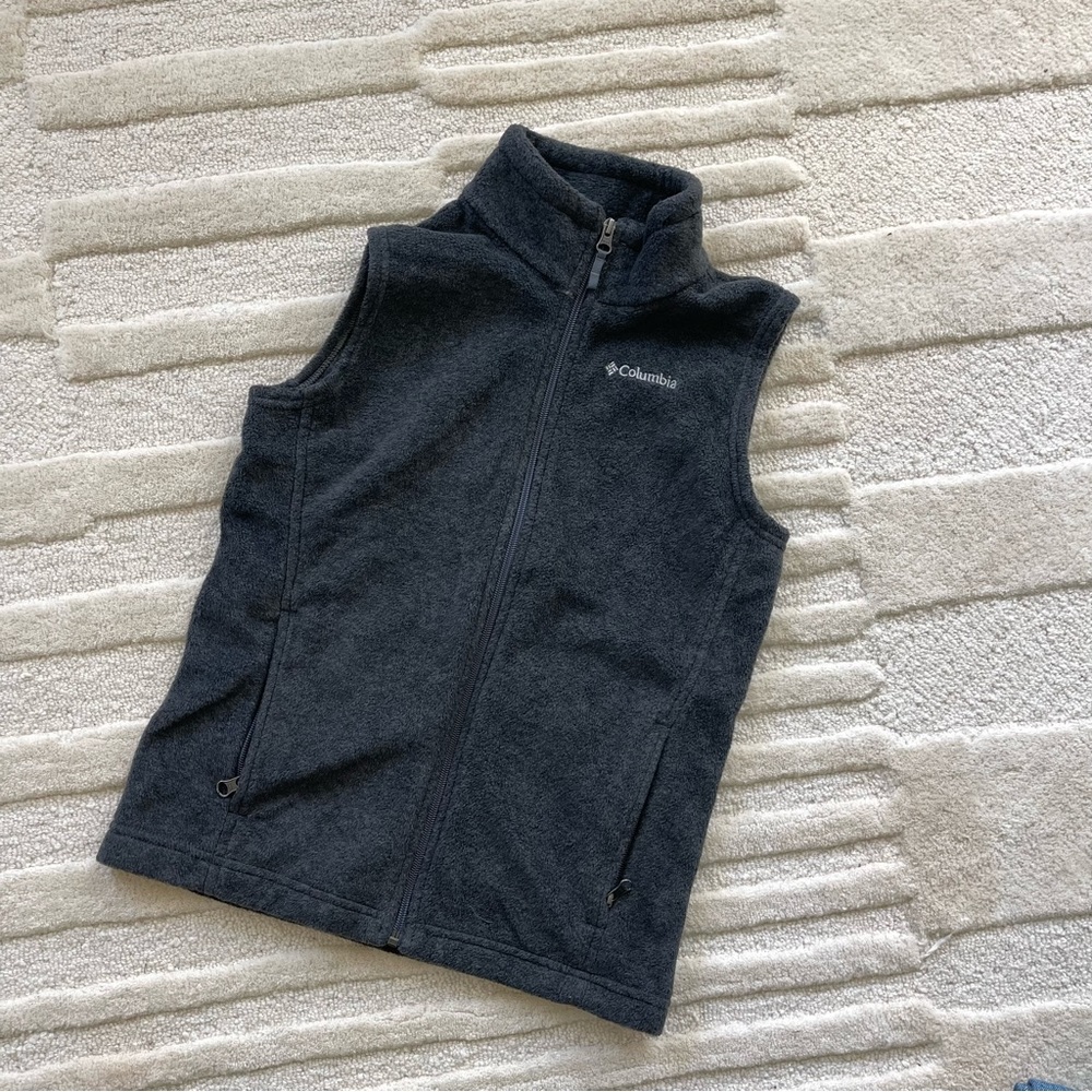 Sz Medium Columbia Fleece Vest
